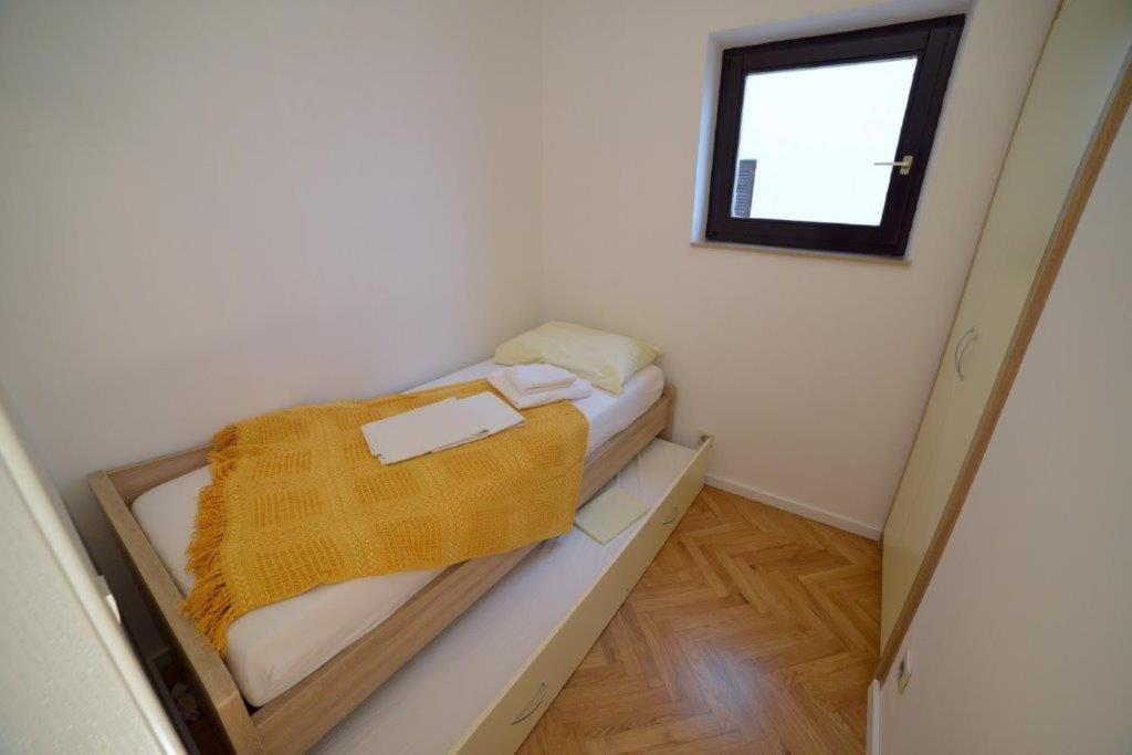 Oaza Primosten Exterior photo